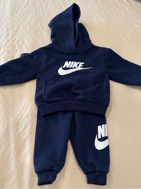 Nike Navy Hoodie & Joggers Set with White Swoosh Logos 12 months